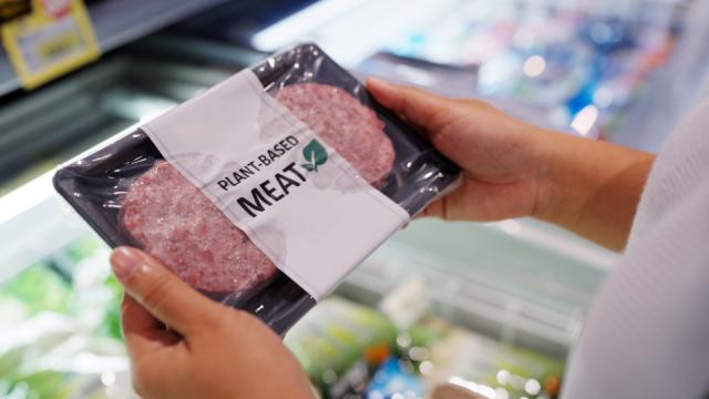 Hvor bør ”plantebøffen” placeres i supermarkedet?